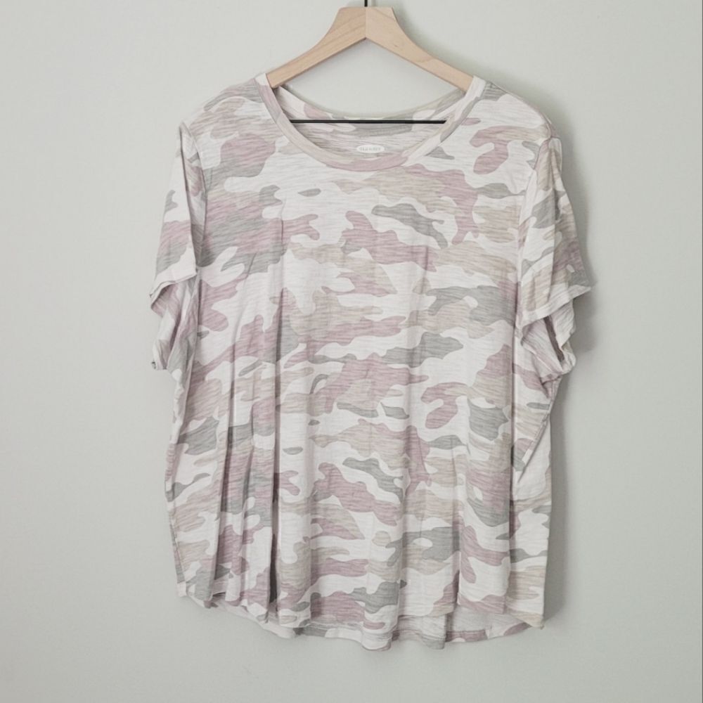 Old Navy Everywear Camo Tee Size XXL